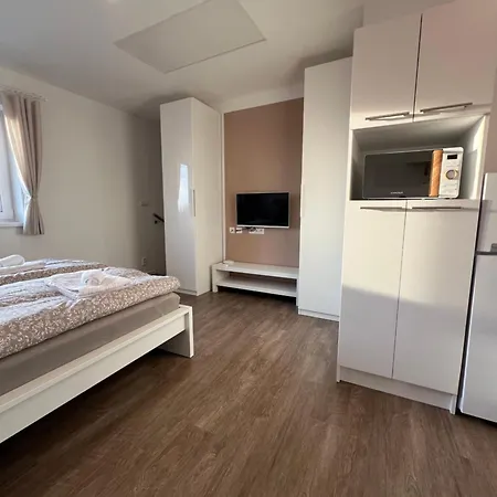 Rk Apartment Holzova Brno Exterior photo